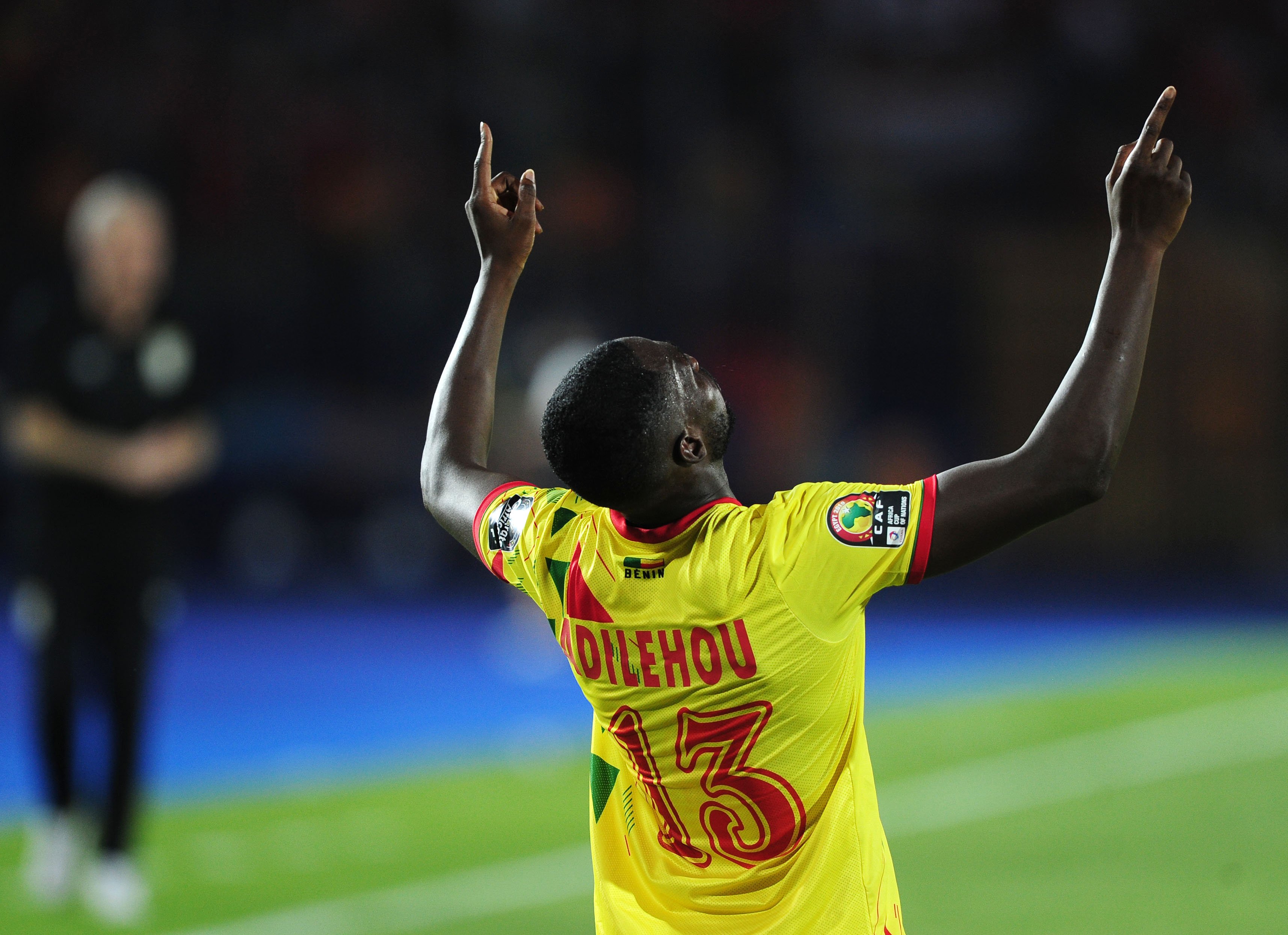 Pencetak gol Benin, Moise Adilehou melakukan selebrasi usai mencegak gol saar Benin kalahkan Maroko. (Foto: Twitter/@CAF_Online)