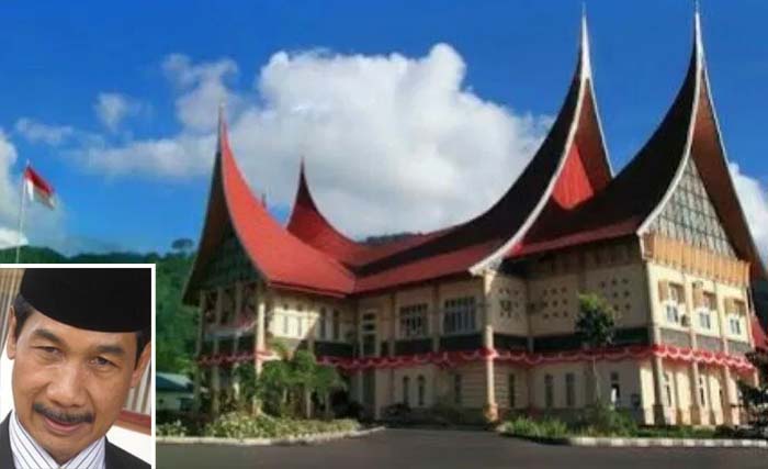 Kantor Bupati Solok Selatan, Sumbar. Inzet; Muzni Zakaria. (Foto:Ngobar)