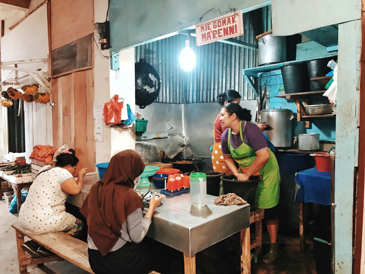 Tempat paling sedak mie gomak, warung Ma'Renni. (Foto:Istimewa?