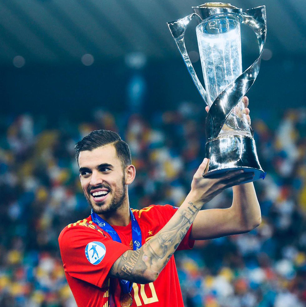 Dani Ceballos masih yakin bisa mengambil tempat di tim utama Real Madrid di musim depan. (Foto: Twitter/@DaniCeballos46) 