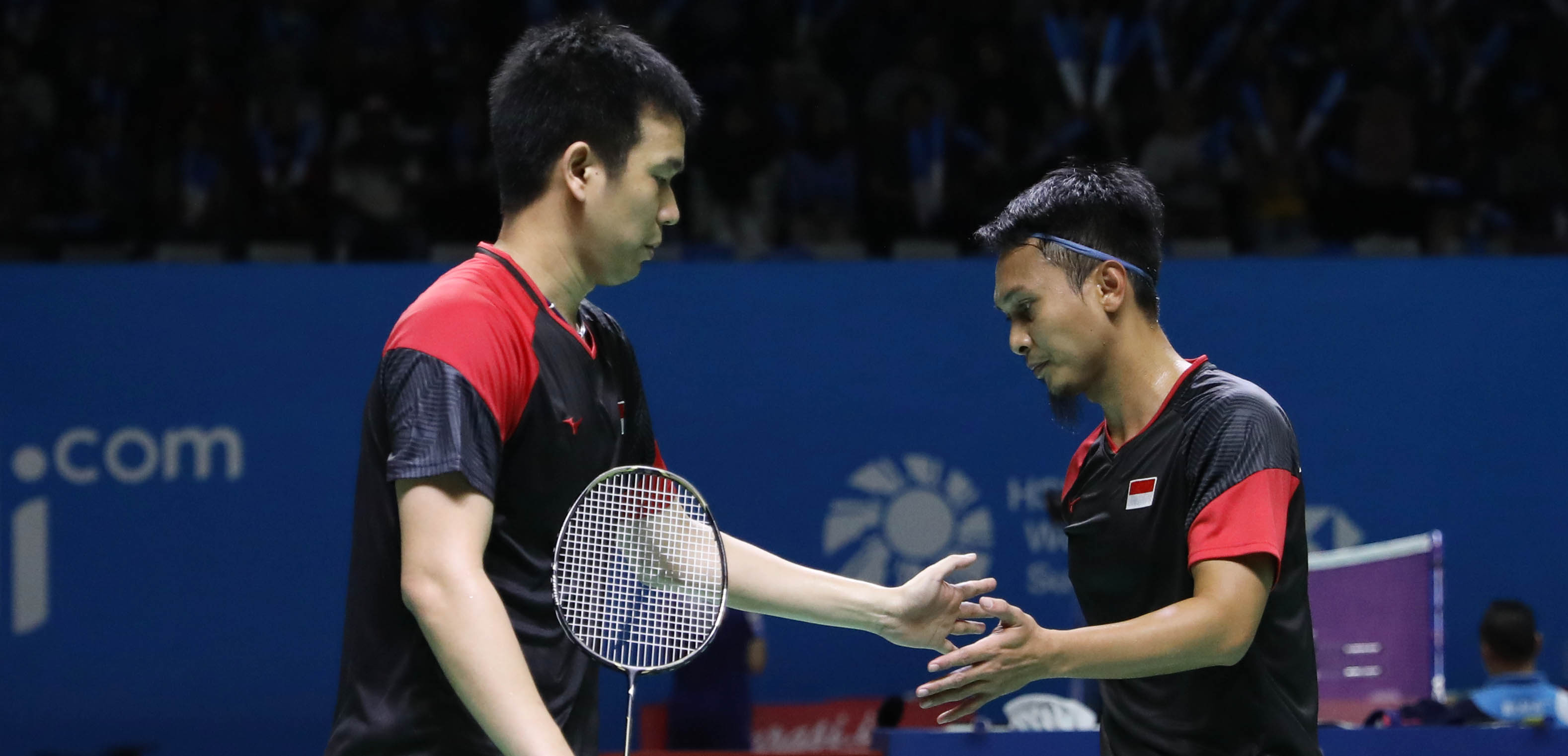 Ganda Putra Indonesia, Mohammad Ahsan/Hendra Setiawan saat bertanding melawan ganda Jepang di babak 8 besar Indonesia Open 2019. (Foto: PBSI)