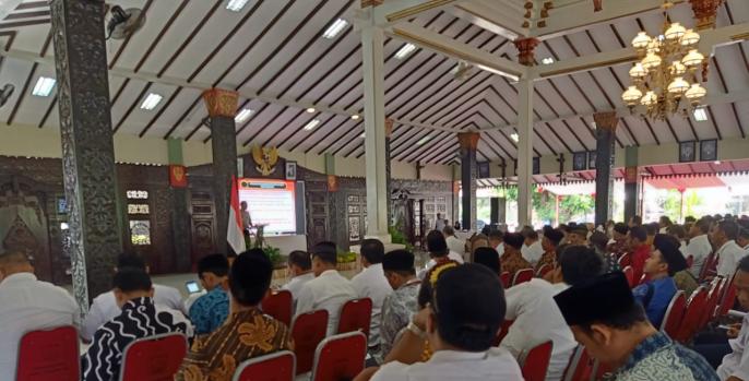 Rapat koordinasi (rakor) persiapan pilkades serentak di Pasuruan. (Foto: Dok Humas)