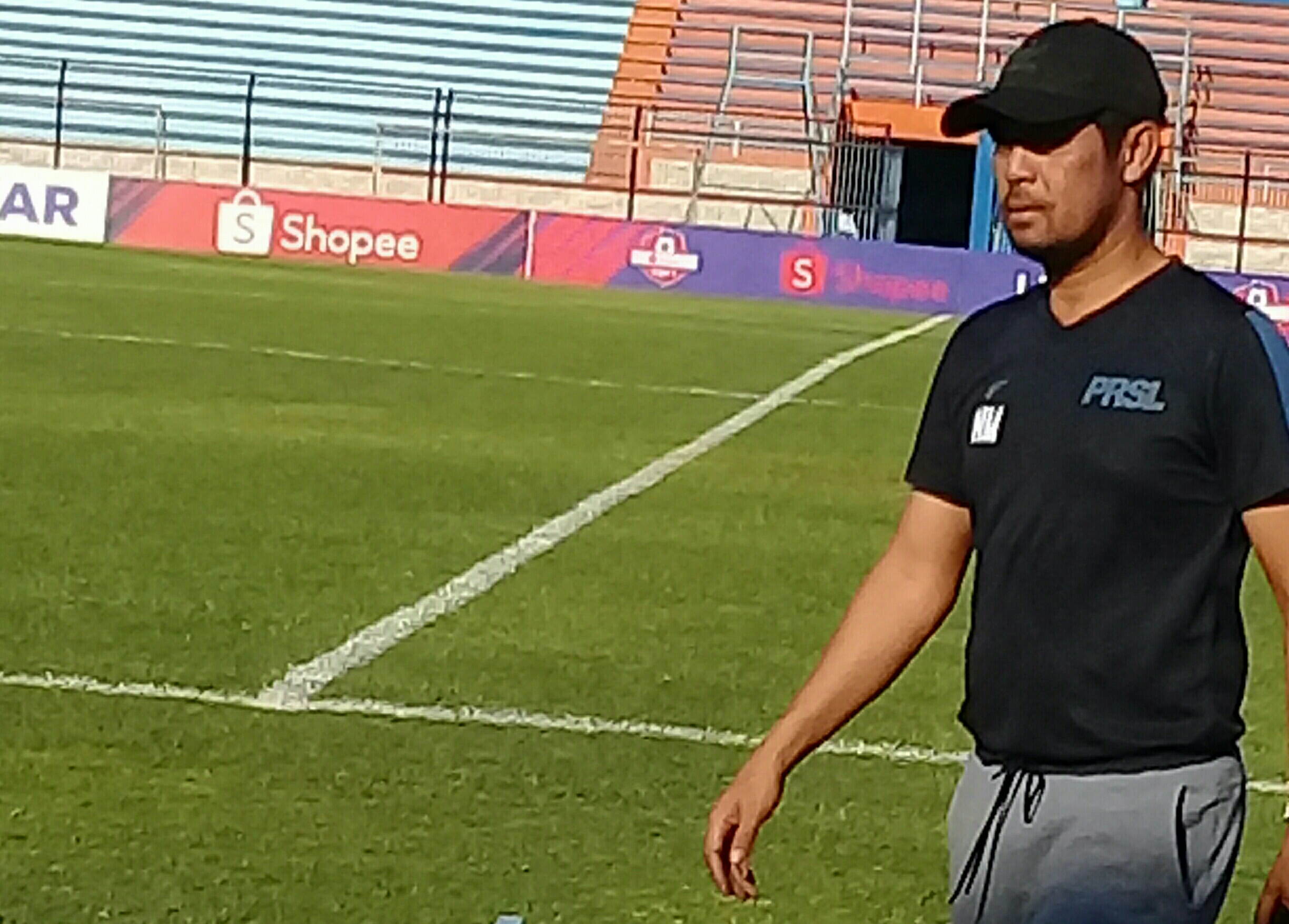 Pelatih Persela Lamongan, Nil Maizar. (Foto: Nasih/ngopibareng.id)