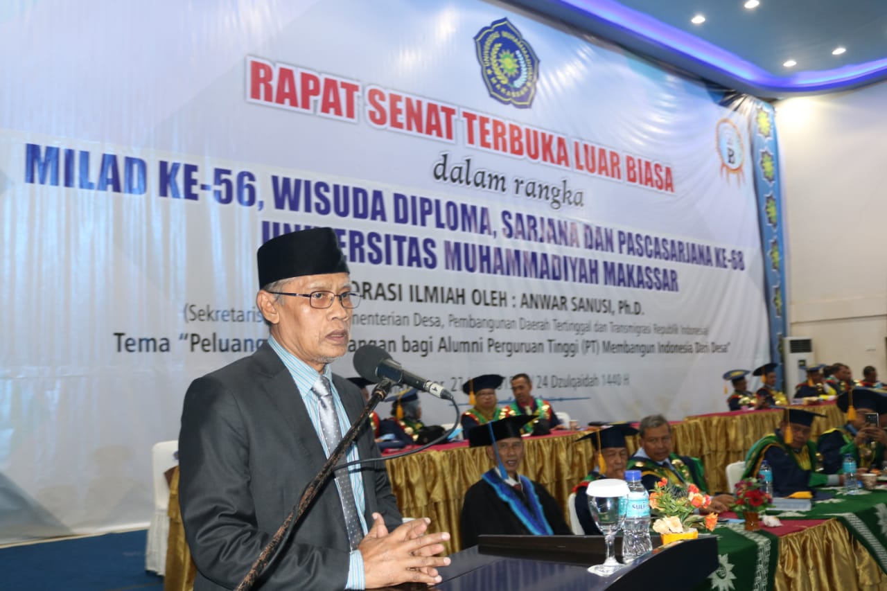 Ketua Umum Pimpinan Pusat Muhammadiyah, Haedar Nashir di Makassar. (Foto: md for ngopibareng.id)