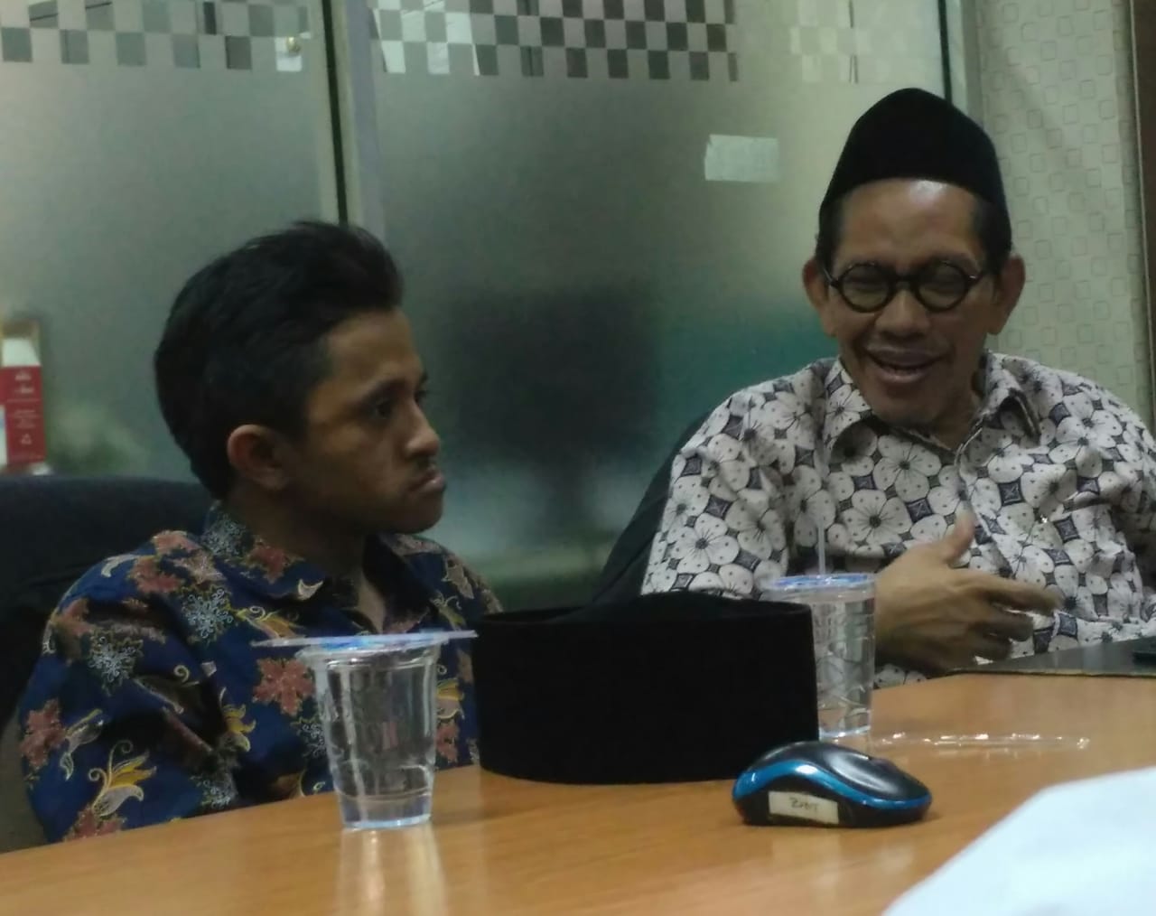 Anjas Pranomo bersama Ketua PBNU bidang hukum Robikin Emhas di Jakarta. (Foto: nu for ngopibareng.id)