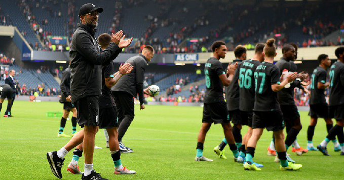 Klopp tak akan menurunkan skuat terbaiknya, tapi ia tetap ingin menangi Community Shield. (Foto: Twitter/@LFC)