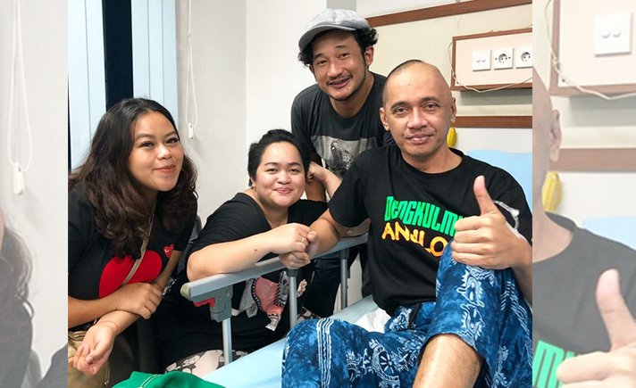 Agung Hercules saat dibesuk komedian Isa Bajaj dan Seniorita, hingga akhirnya terungkap mengidap kanker otak. (Foto: Instagram Isa Bajaj)