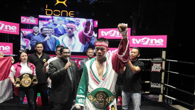 Daud Yordan meraih gelar WBC International Challenge kelas ringan super, (63,5 kg) pada Minggu 5 Agustus 2019. (Foto: Mahkota Promotion)