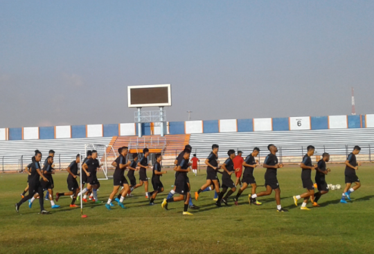 Para Pemain Persela Lamongan Mulai Berlatih. (Foto:Nasih/ngopibareng.id)