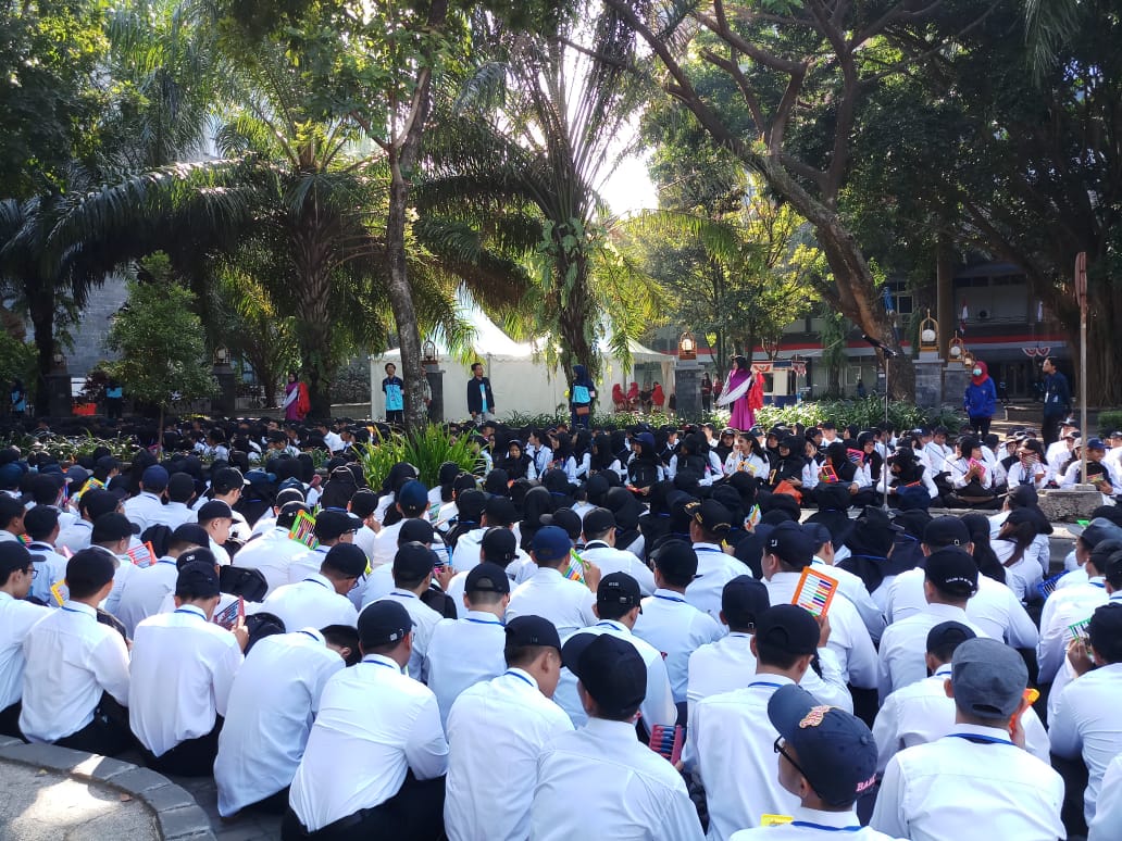 Para mahasiswa baru (Maba) saat acara PKK Maba UB 2019. (Foto: Theo/ngopibareng.id)