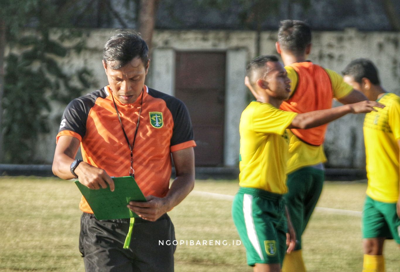 Carateker Persebaya, Bejo Sugiantoro. (Foto: Haris/ngopibareng.id)