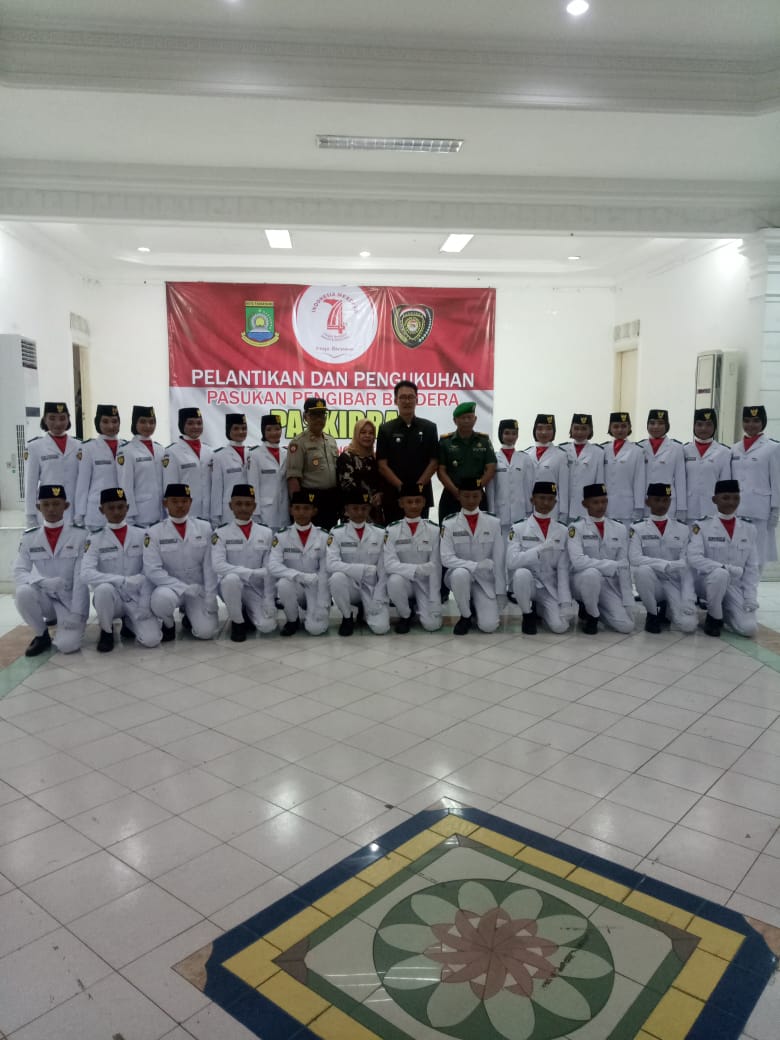 Sesi foto bersama