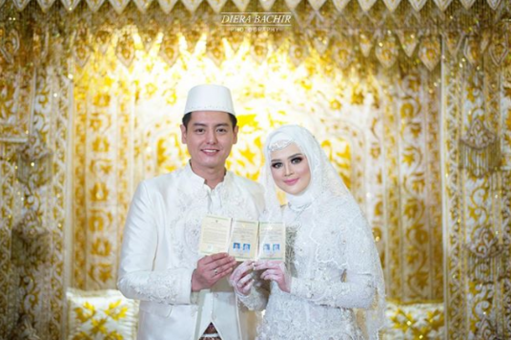 Pasangan Cut Meyriska dan Roger Danuarta sah sebagai suami istri, Sabtu 17 Agustus 2019. (Foto: Diera Bachir)