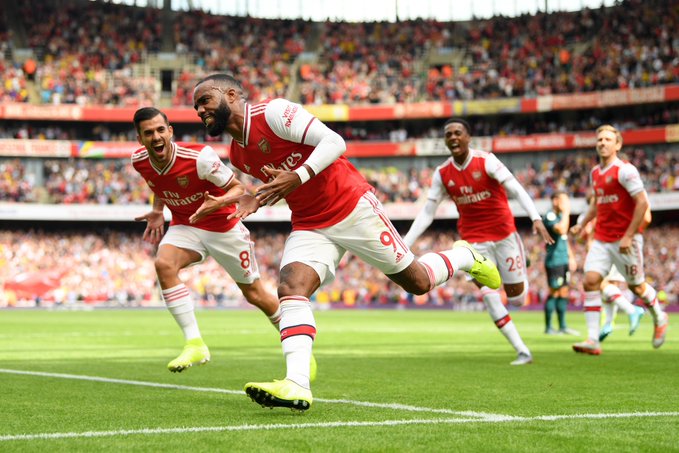 Alexandre Lacazette saat membuka keunggulan Arsenal ketika menjamu Burnley, Sabtu 17 Agustus 2019 di Emirates Stadium. (Foto: Twitter/@Arsenal)