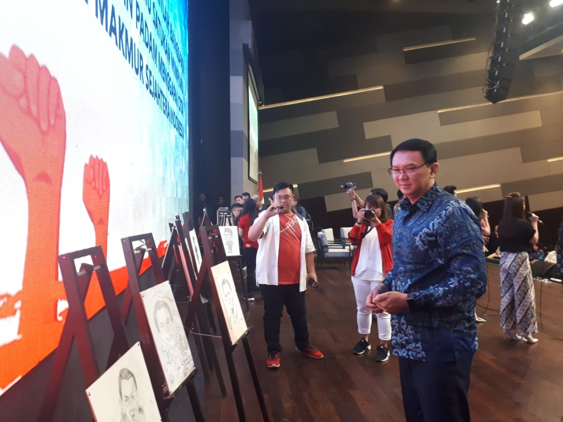 Basuki Tjahaya Purnama setelah acara Seminar Kebangsaan di Surabaya. (Foto: Alief/ngopibareng.id)