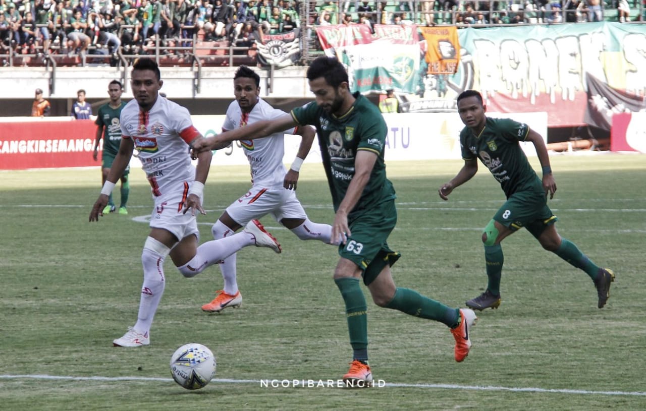 Manu Dzalilov tak mampu pecah telur di babak pertama. (Foto: Haris/ngopibareng.id)