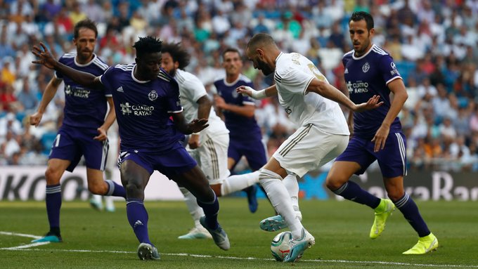 Real Madrid gagal meraih kemenangan di pekan kedua La Liga setelah ditahan 1-1 oleh Real Valladolid. (Foto: Twitter/@realmadrid)