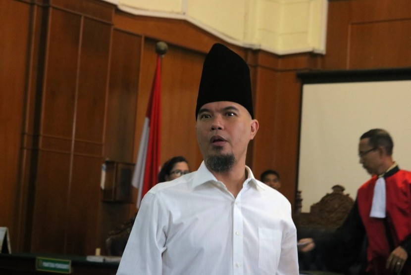 Ahmad Dhani.