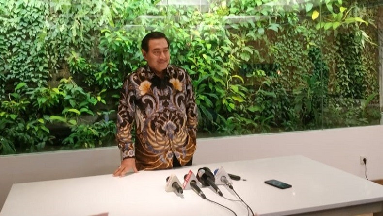 Dirut Bank BRI Suprajarto dalam konferensi pers pasca ditetapkan sebagai Dirut Bank BTN hasil keputusan RUPS LB BTN, Kamis 29 Agustus 2019. Suprajarto menyatakan mengundurkan diri dari jabatan Dirut Bank BTN. (Foto: Ant)