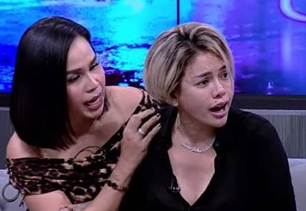 Melaney Ricardo meredam amarah Nikita Mirzani saat memaki Elza Syarief di acara Hotman Paris Show.