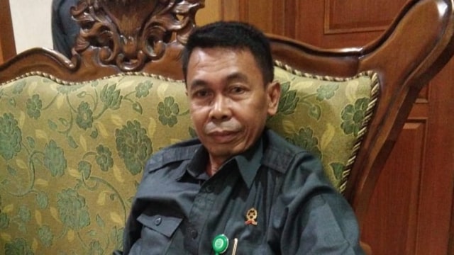 Hakim Nawawi Pomolango