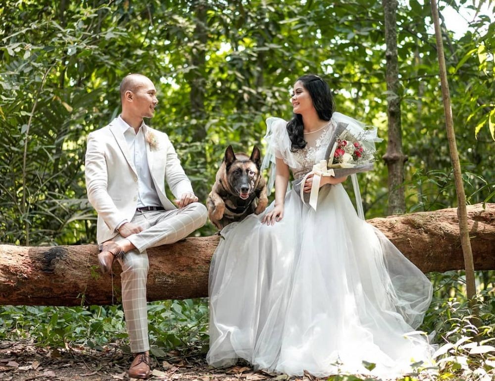 Bima Aryo mengajak Sparta foto prewedding. (Foto: Instagram Bima Aryo)