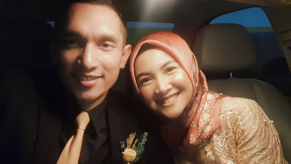 Pasangan Giovanni L Tobing dan Dewi Ariani.