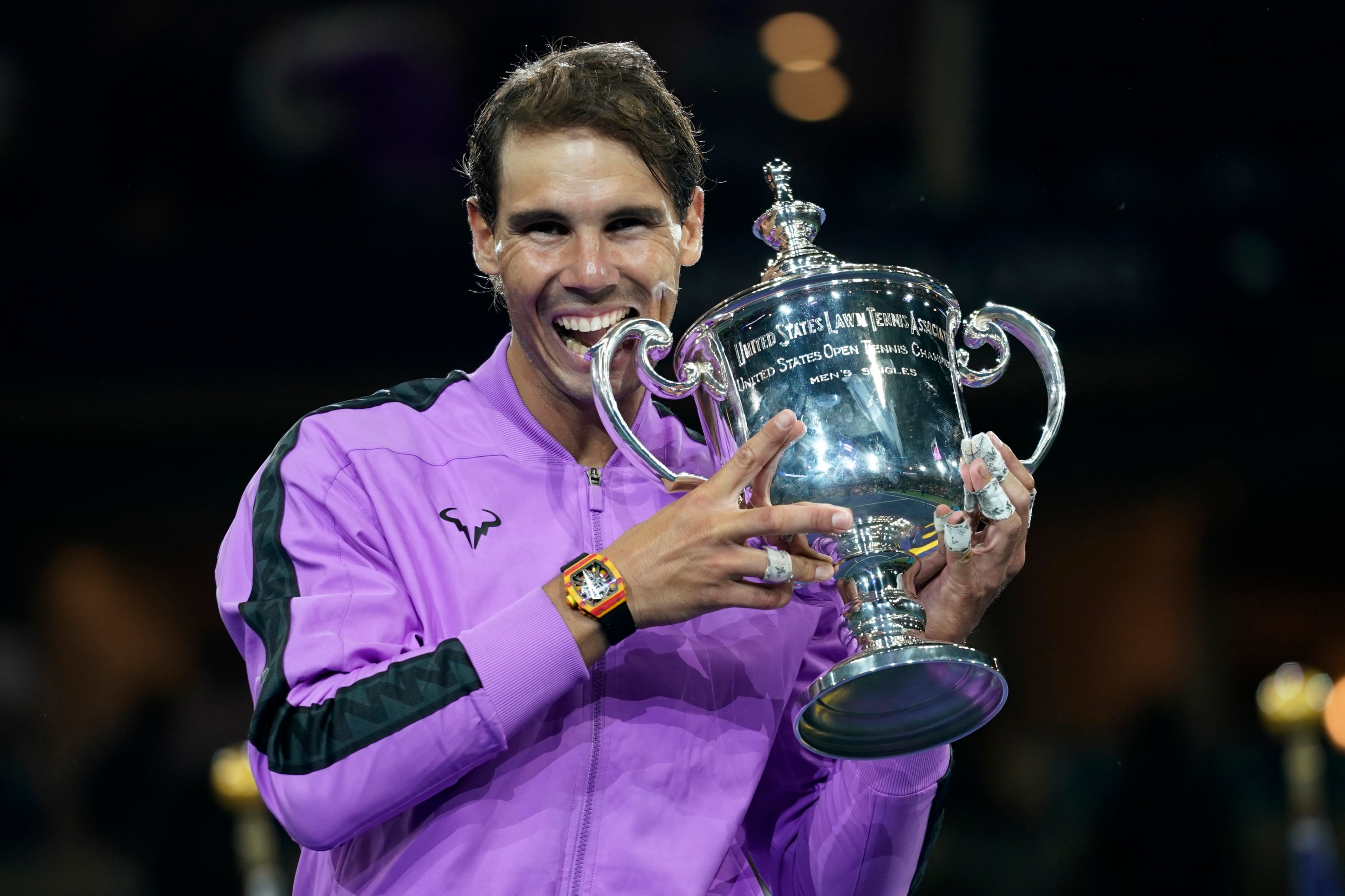 Rafael Nadal berhasil mengatasi perlawanan Daniil Medvedev di Final AS Terbuka. (Foto: Twitter/@usopen)