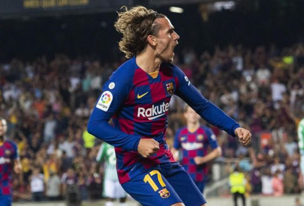 Barcelona masih mengandalkan Antoine Griezmann dalam urusan mencetak gol ke gawang Valencia. (Foto: Twitter/@FCBarcelona)