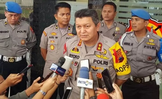 Kapolda Jateng Irjen Pol Rycko Amelza Dahniel saat memberikan keterangan pers pasca ledakan, Sabtu, 14 September 2019. (Foto: Antara)