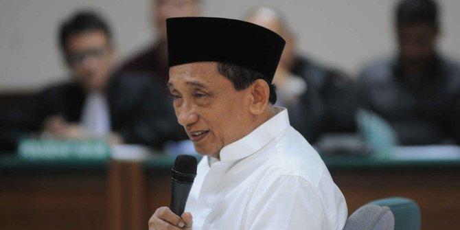 Fuad Amin Imron. Dalam persidangan terungkap kekayaan Fuad Amin.(Foto: Istimewa)