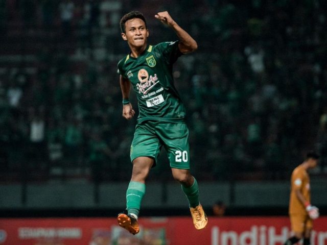 Persebaya sementara unggul 1-0 atas Bali United. (Foto: Jawa Pos)