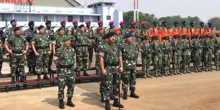 Panglima TNI Marsekal Hadi Tjahjjanto dalam sebuah pernyataannya di Skuadron 17 Lanud Halim Perdanakusuma, Jumat, 27 September 2019. (Foto: dtk)