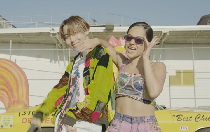 Duet J-Hope dan Becky G berjudul ''Chicken Noodle Soup''.