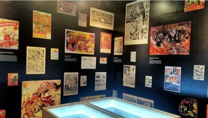  Pameran Festival Cergam Komik Itu Baik - Tribute untuk Arswendo Atmowiloto" yang berlangsung pada 28 September - 20 Oktober di Galeri Dia.lo.gue, Kemang, Jakarta, Sabtu 28 September 2019. (Foto: Antara/Maria Cicilia Galuh)