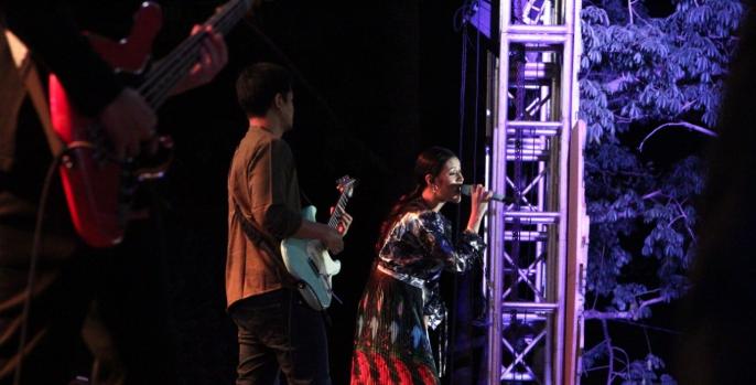 Raisa membius ribuan penonton Jass Tretes 2019 di Ngopibareng Pintu Langit, Minggu, 29 September 2019 malam. (Foto: Humas)