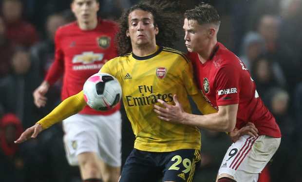 Manchester United dan Arsenal hanya berbagi satu angka setelah duel kedua tim di pekan ketujuh Premier League berakhir seri 1-1. (Foto: Twitter/ManUtd)