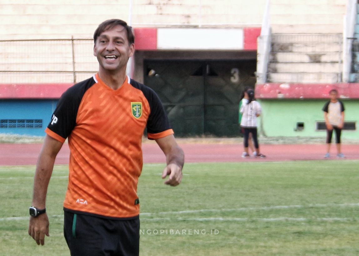 Pelatih Persebaya, Wolfgang Pikal. (Foto: Haris/ngopibareng.id)