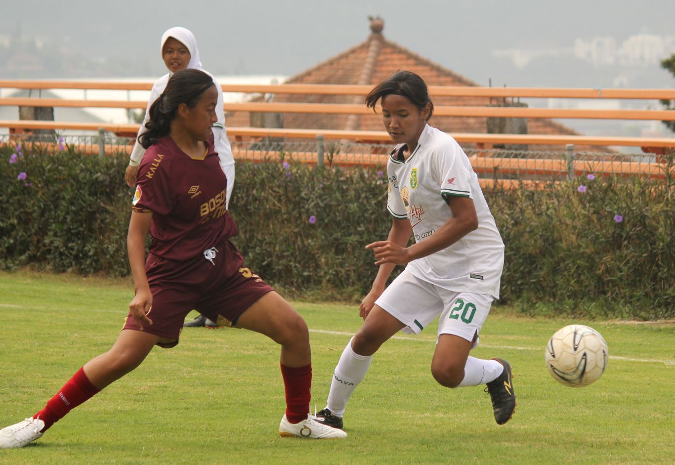 Persebaya putri vs PSM Makassar putri. (Foto: Haris/ngopibareng.id)