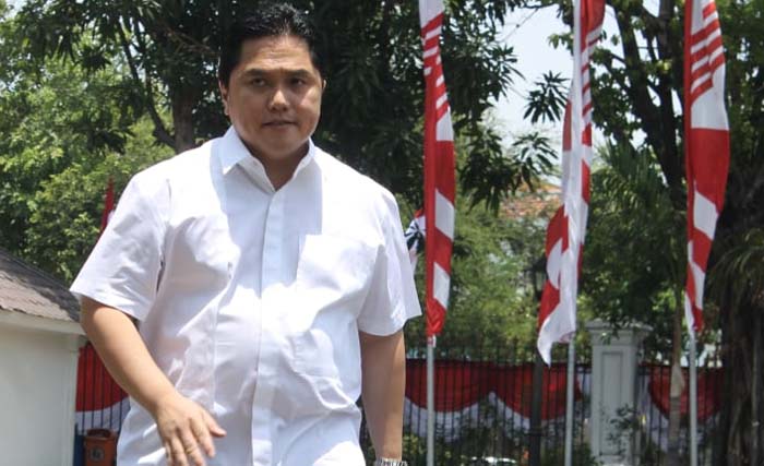 Erick Thohir tiba di Istana pukul 11.15 hari Senin. (Foto:Ngopibareng/Asmanu)