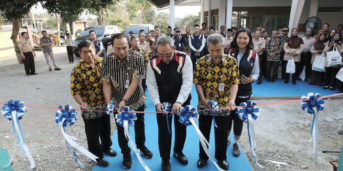 Pembukaan pembangunan laboratorium matematika SMPN 19 Purworejo. (Foto: Dok Waskita)