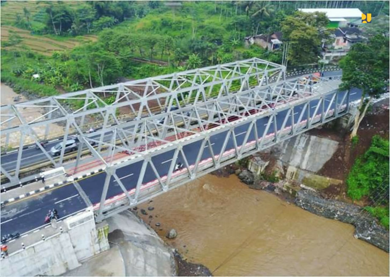 Anggaran yang diberikan, dibelanjakan untuk membangun berbagai infrastruktur. (Foto: Kementerian PUPR)