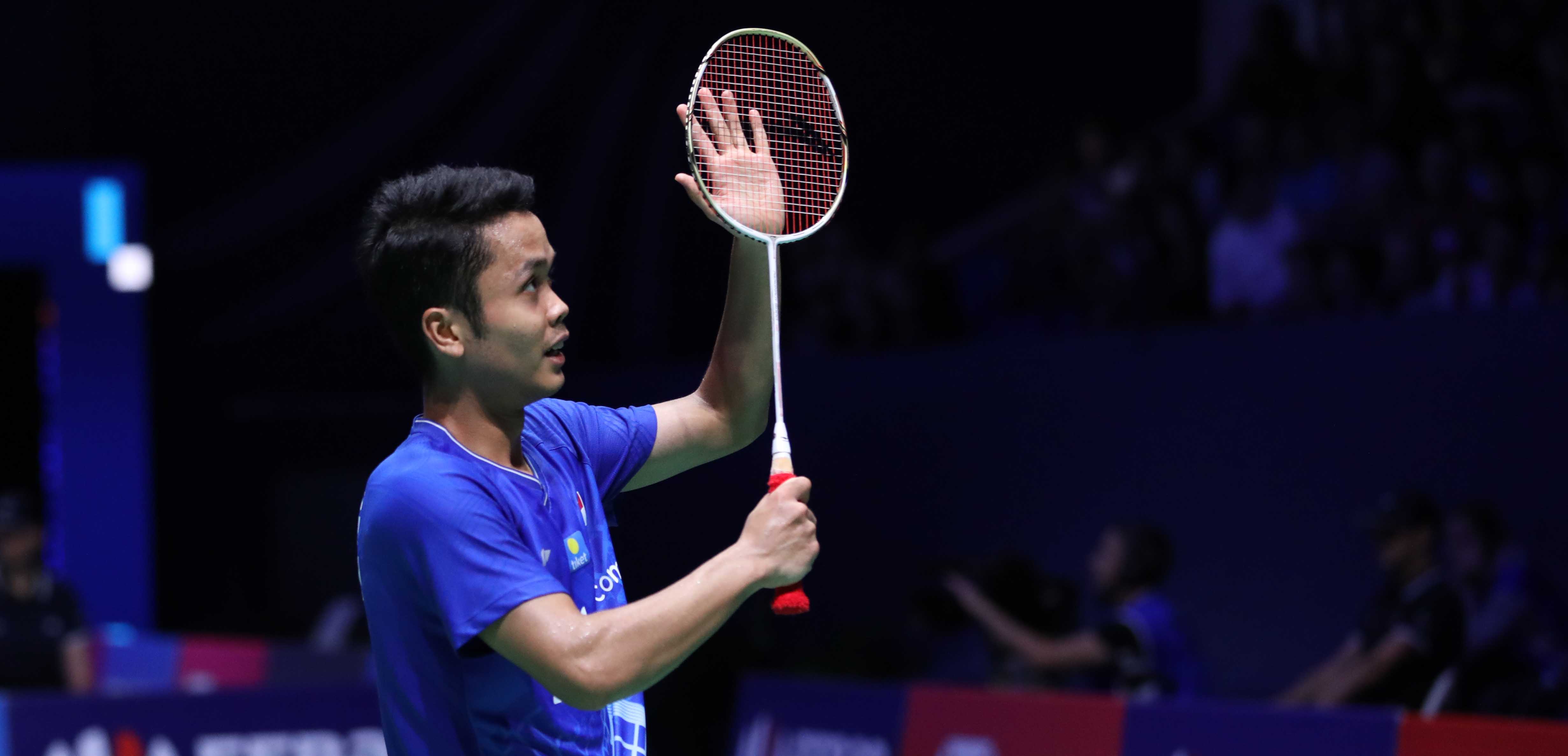 Tunggal putra Indonesia, Anthony Ginting Sinisuka usai mengalahkan wakil Jepang Kento Momota di babak perempat final Prancis Terbuka 2019. (Foto: PBSI)