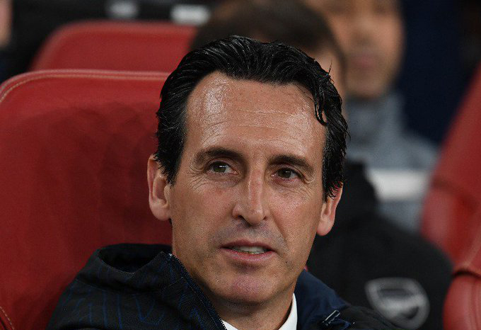 Unai Emery kecewa dengan kegagalan timnya menang atas Crystal Palace. (Foto: Twitter/@Arsenal)