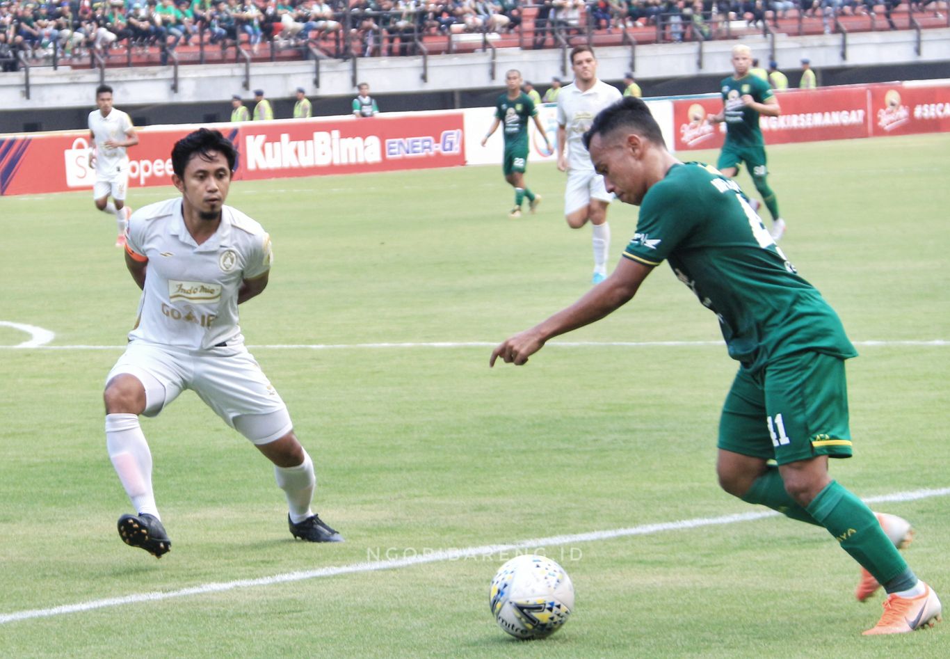 Persebaya vs PSS Sleman. (Foto: Haris/ngopibareng.id)