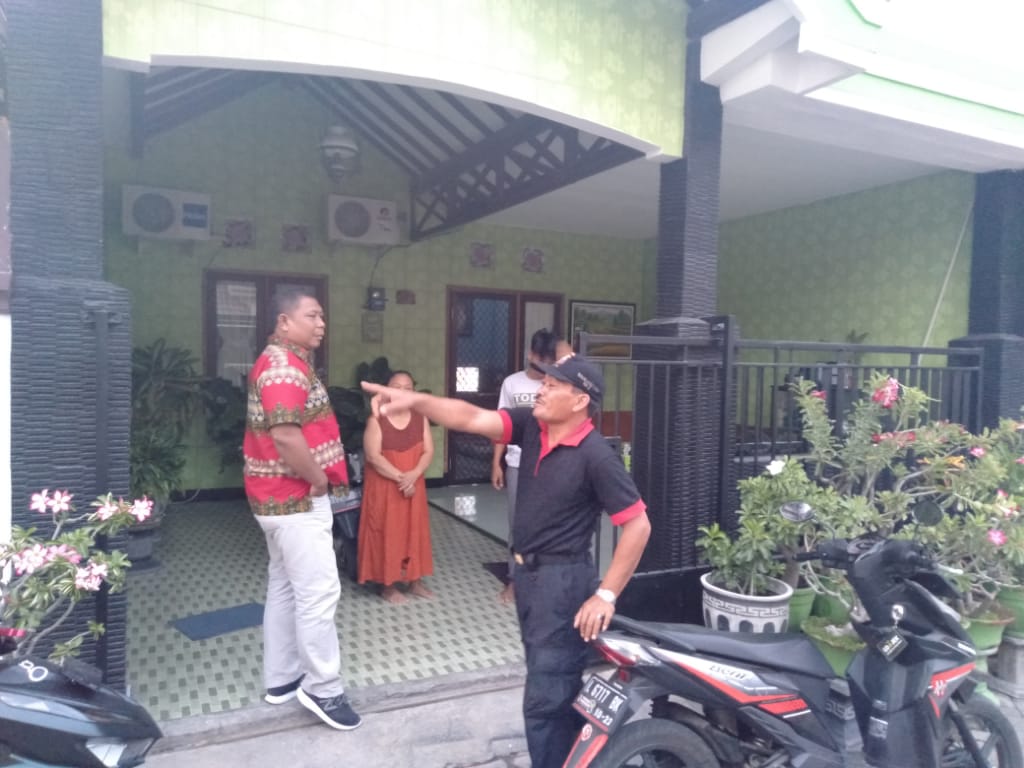 Rumah yang disatroni maling dan viral CCTVnya. (Foto: Istimewa/Polsek Rungkut)