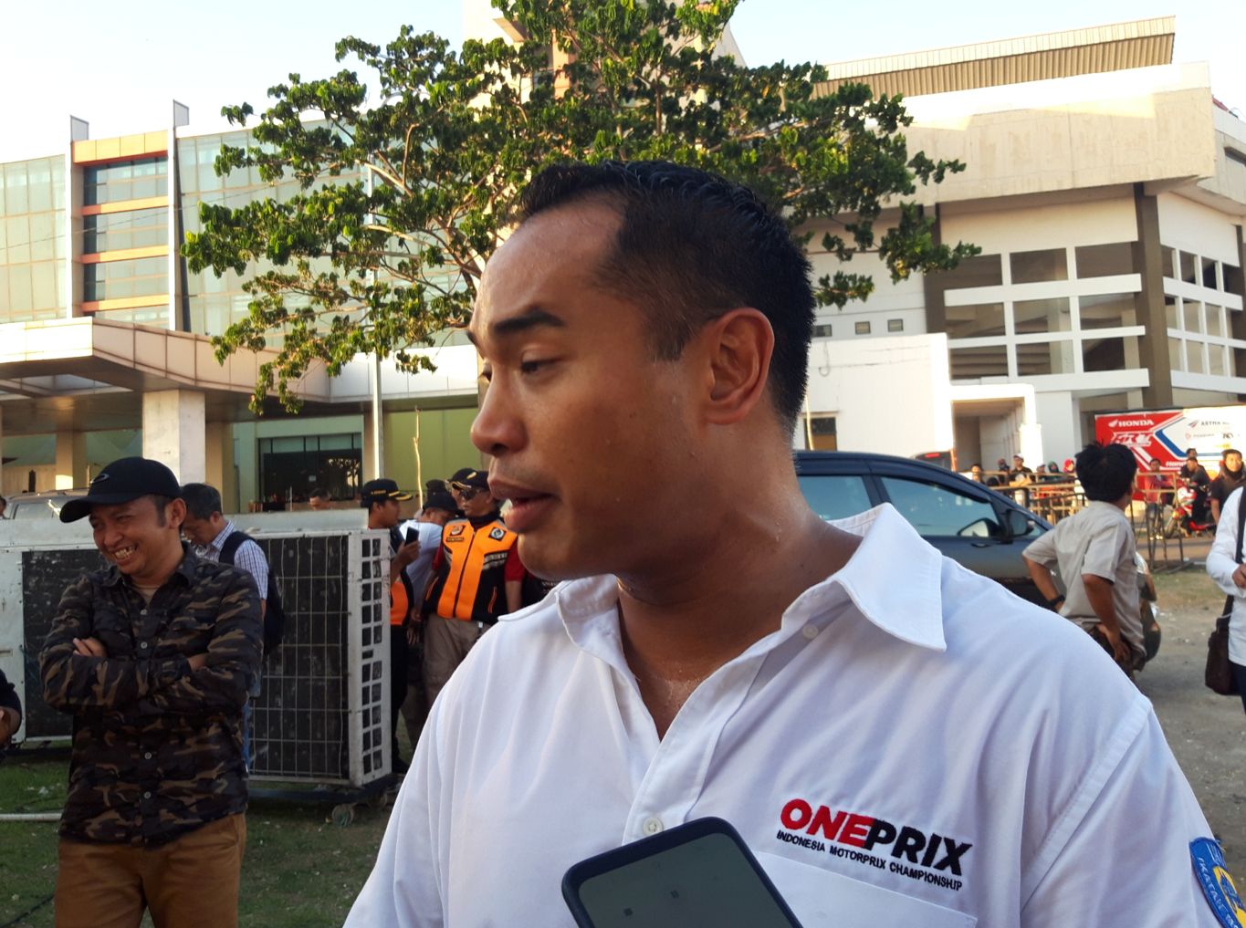 Salah satu penyelenggara kejuaraan balap Oneprix, Ardiansyah Bakrie. (Foto: Haris/ngopibareng.id)