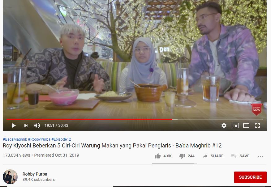 Roy Kiyoshi dan anak indigo, Dephienne, membahas restoran pesugihan di kanal YouTube Robby Purba. (Foto: YouTube)