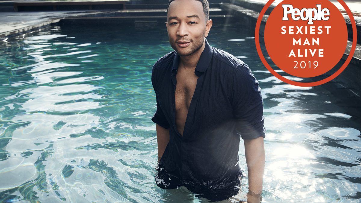 Penyanyi John Legend dinobatkan sebagai People's Sexiest Man Alive. (Foto: Majalah People)