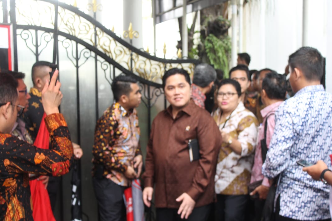 Menteri BUMN Erick Thahir, butuh seorang pendobrak. ( asm/ngopibareng.id